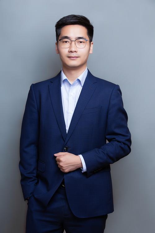 邱珍聪 跟组制片负责人